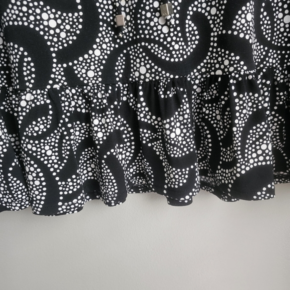 Michael Kors Solid Wrap Dress. V-Neck Tie Waist Size Medium - Picture 5 of 7